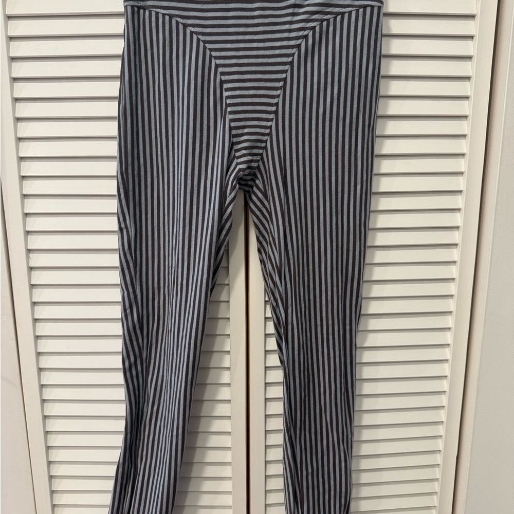 Fashion Brand Company Striped Thong Leggings
